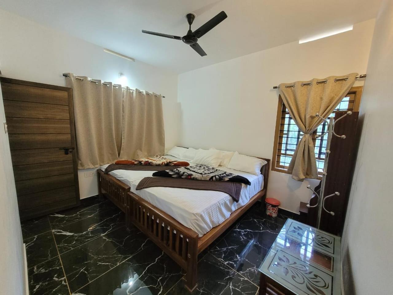 Palm View Homestay *